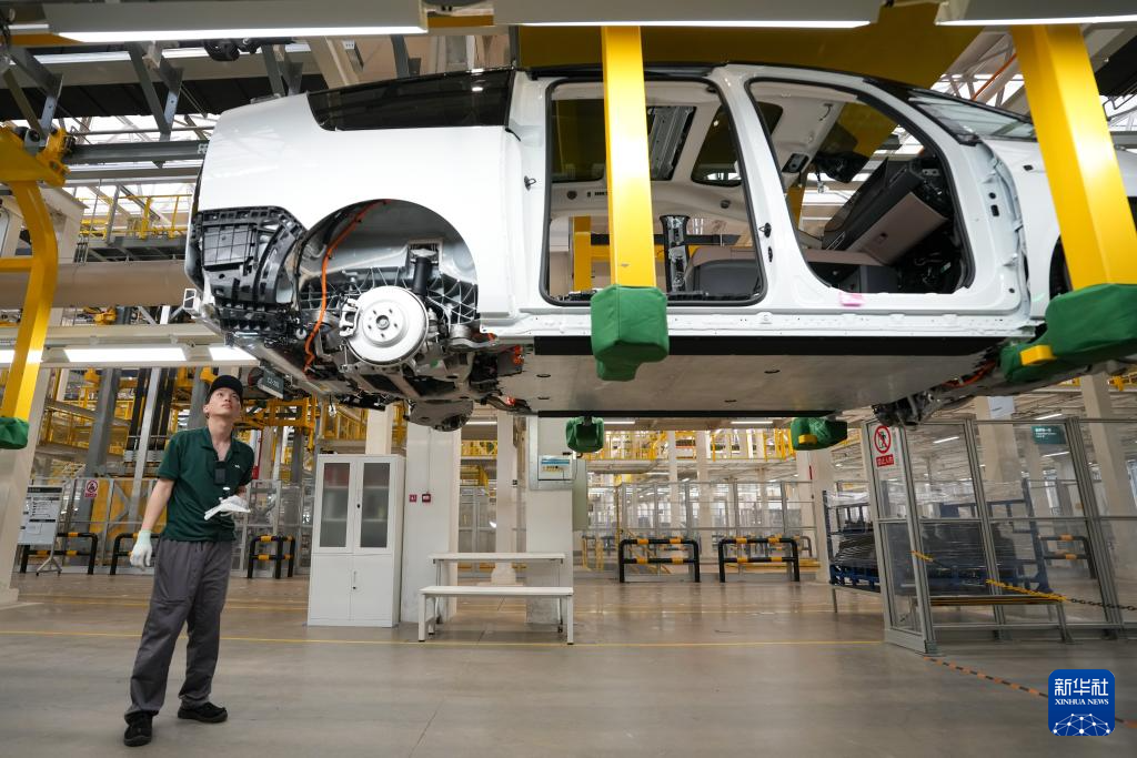 活力中國調研行丨感受北京新能源汽車生產脈動